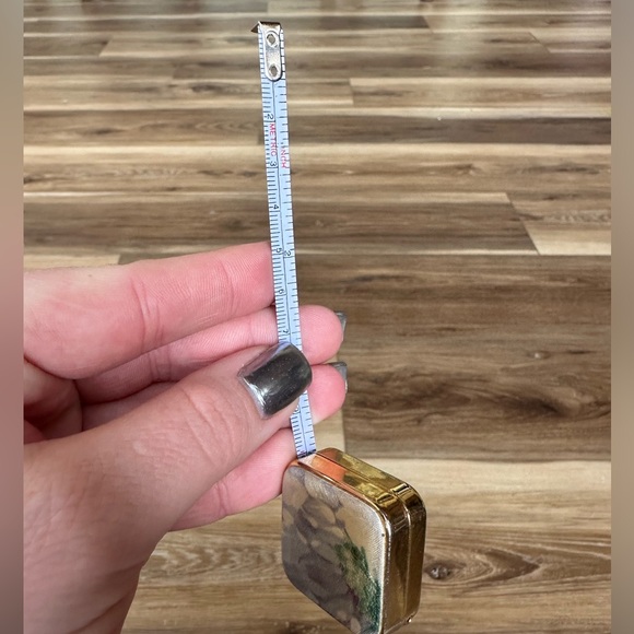 Vintage Floral Tape Measure Gold - Picture 3 of 5